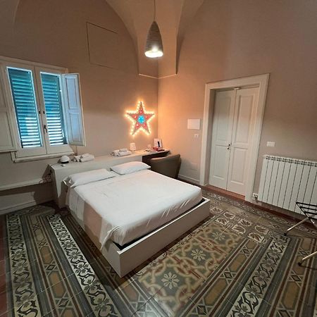 La Naca Della Taranta B&B กาลาตีนา ภายนอก รูปภาพ