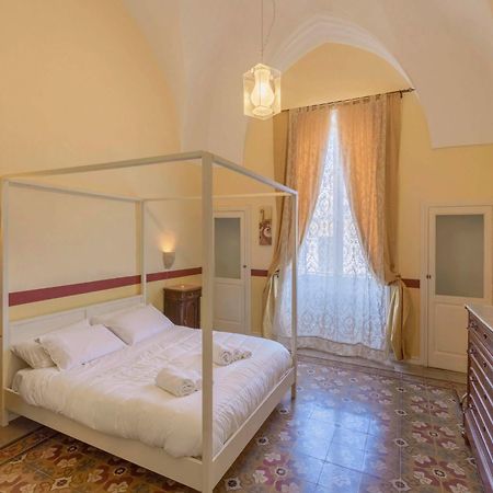 La Naca Della Taranta B&B กาลาตีนา ภายนอก รูปภาพ