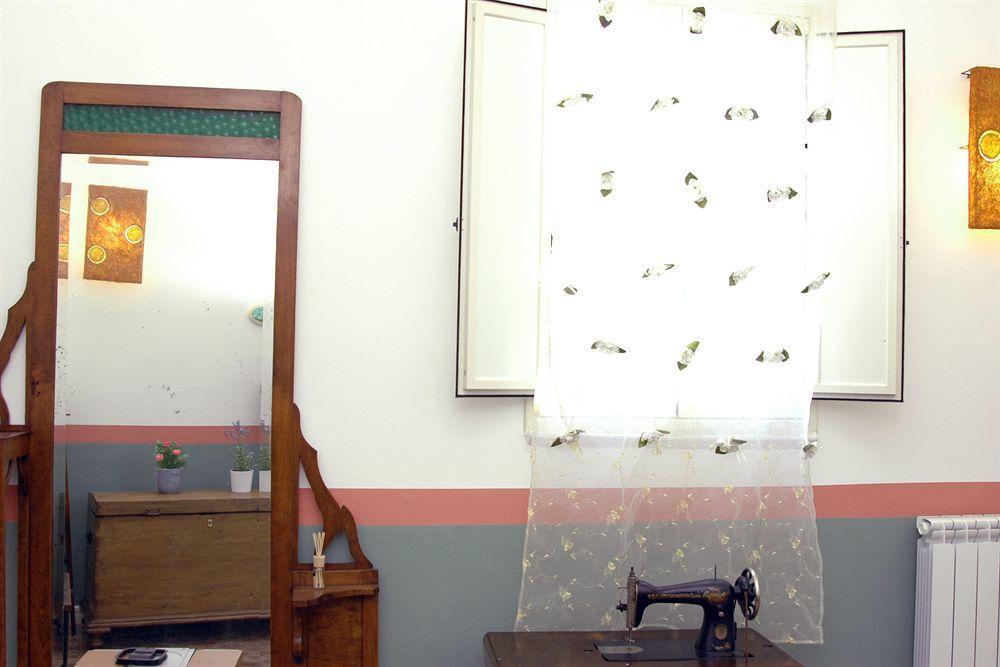 La Naca Della Taranta B&B กาลาตีนา ภายนอก รูปภาพ