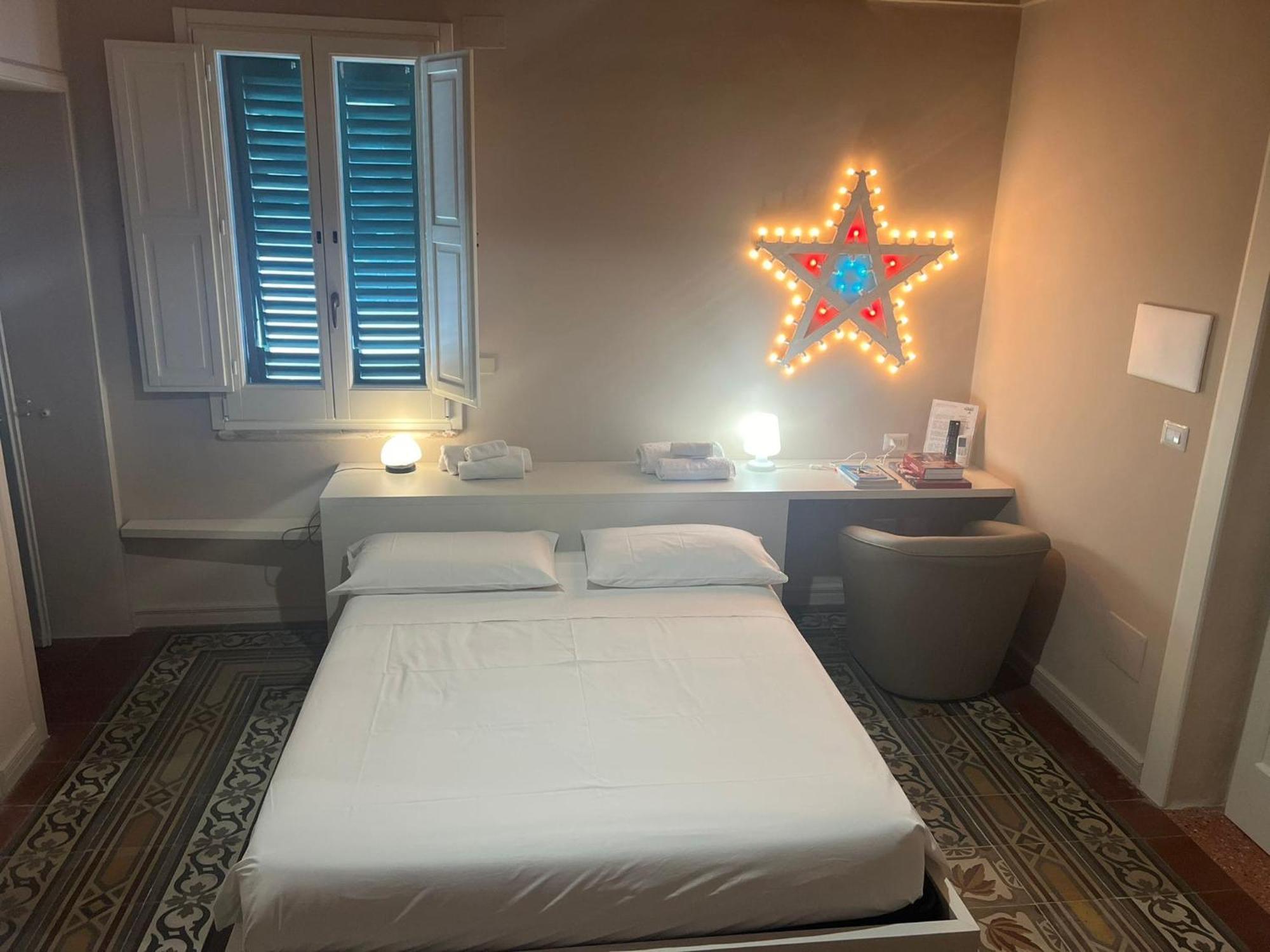 La Naca Della Taranta B&B กาลาตีนา ภายนอก รูปภาพ