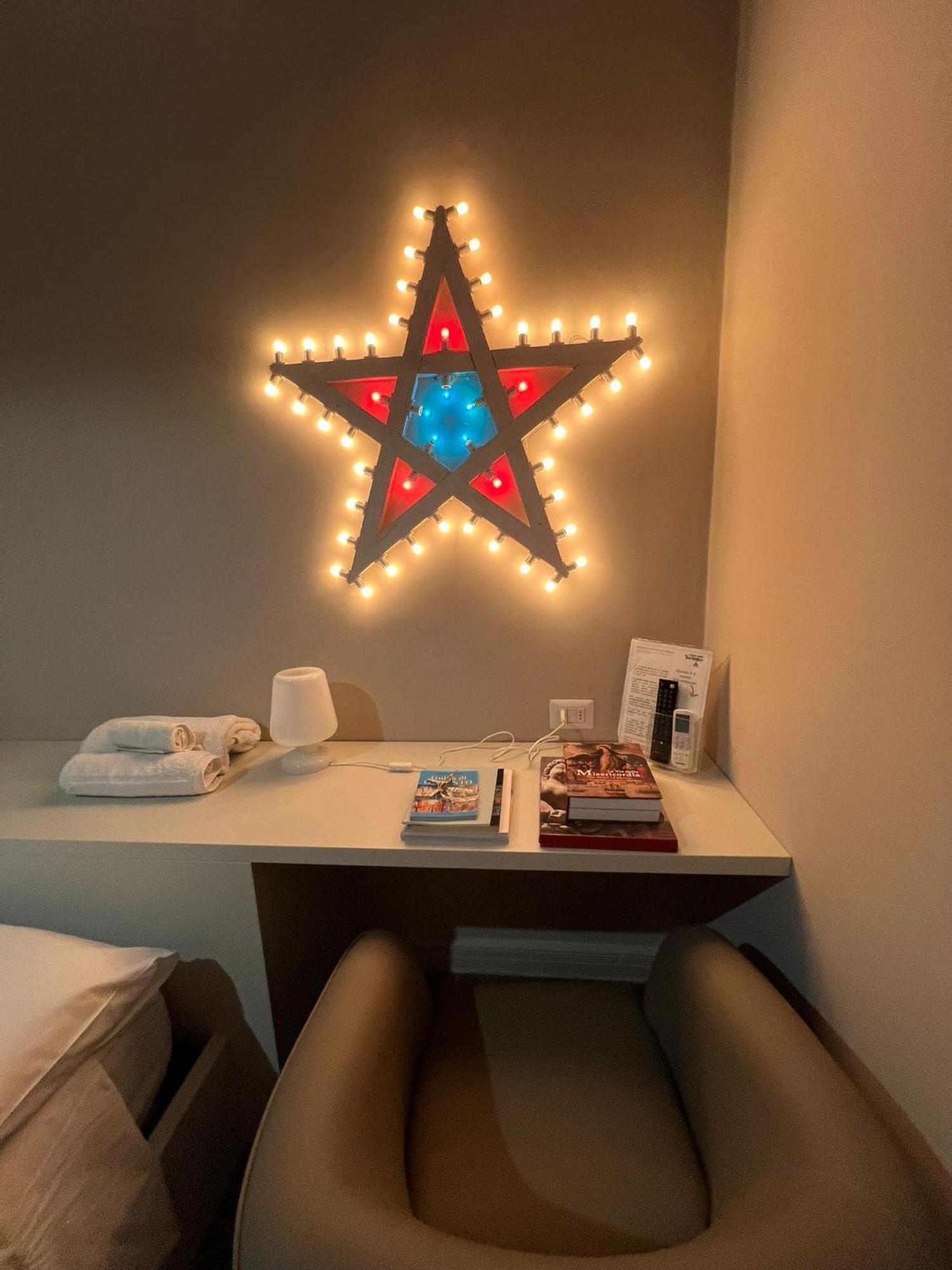 La Naca Della Taranta B&B กาลาตีนา ภายนอก รูปภาพ