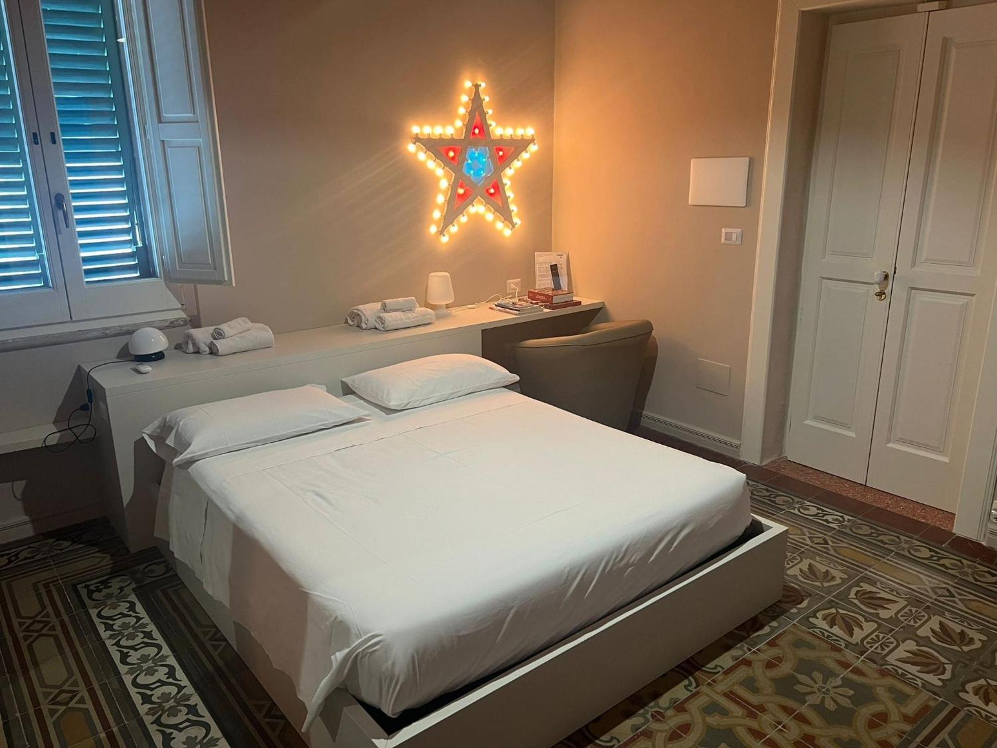 La Naca Della Taranta B&B กาลาตีนา ภายนอก รูปภาพ