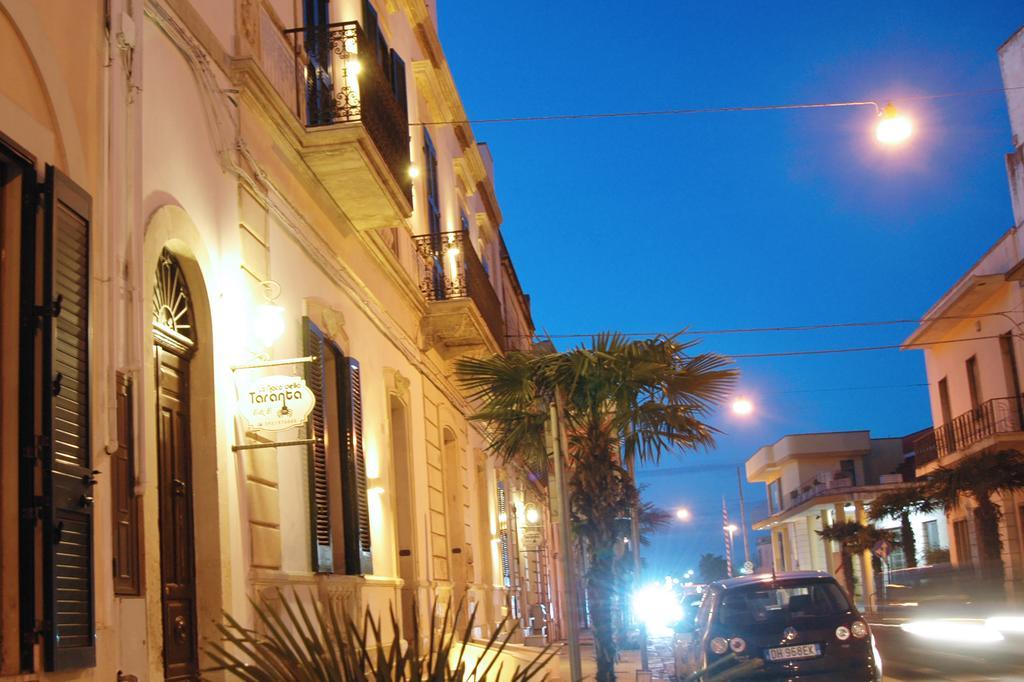 La Naca Della Taranta B&B กาลาตีนา ภายนอก รูปภาพ