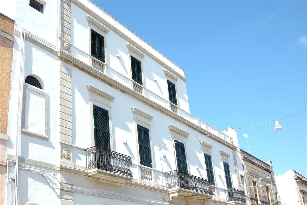 La Naca Della Taranta B&B กาลาตีนา ภายนอก รูปภาพ