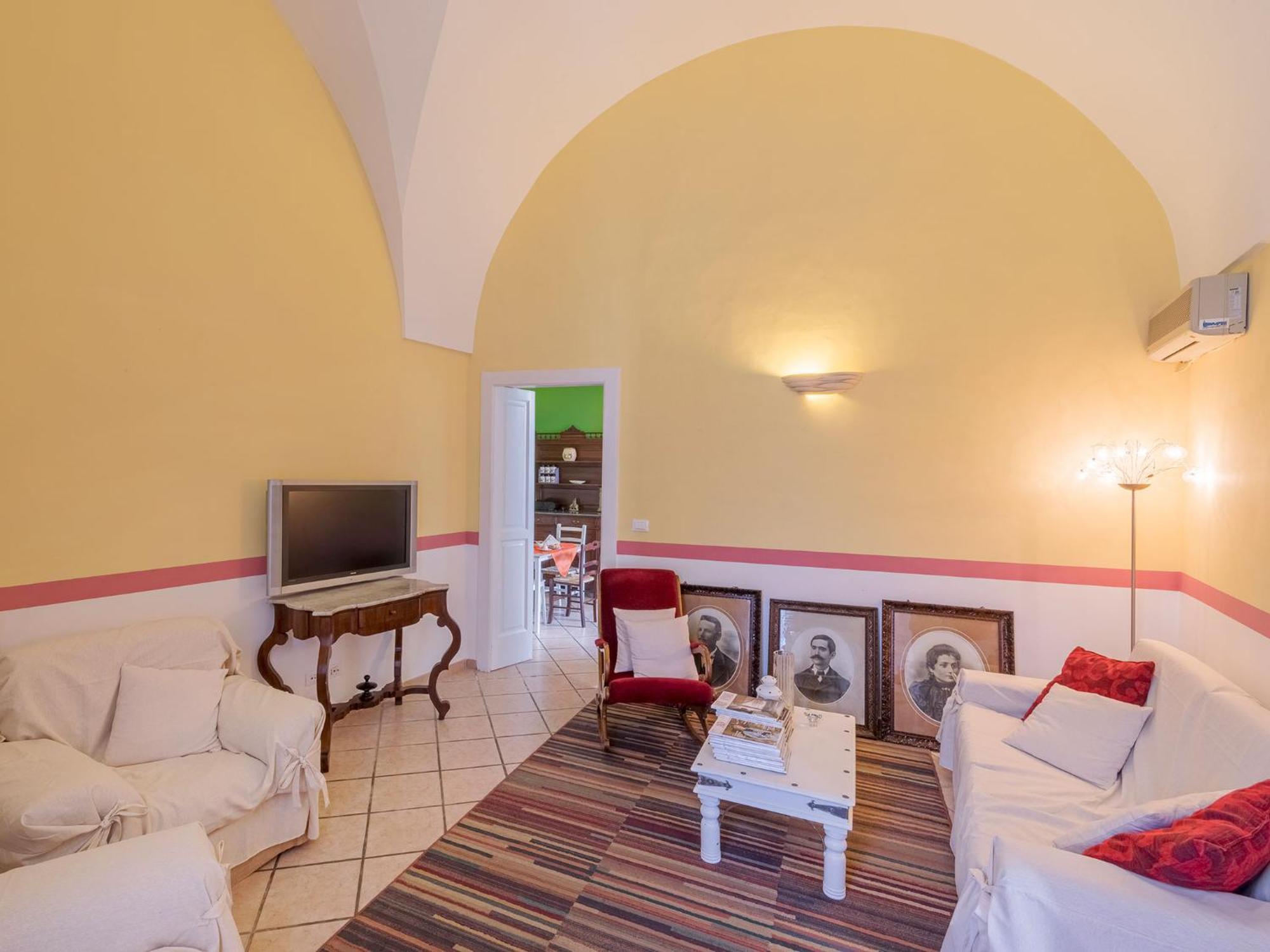 La Naca Della Taranta B&B กาลาตีนา ภายนอก รูปภาพ