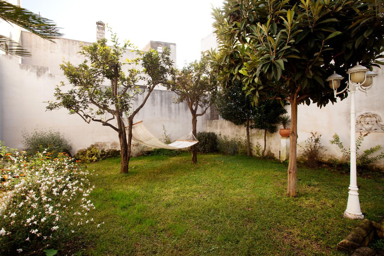 La Naca Della Taranta B&B กาลาตีนา ภายนอก รูปภาพ