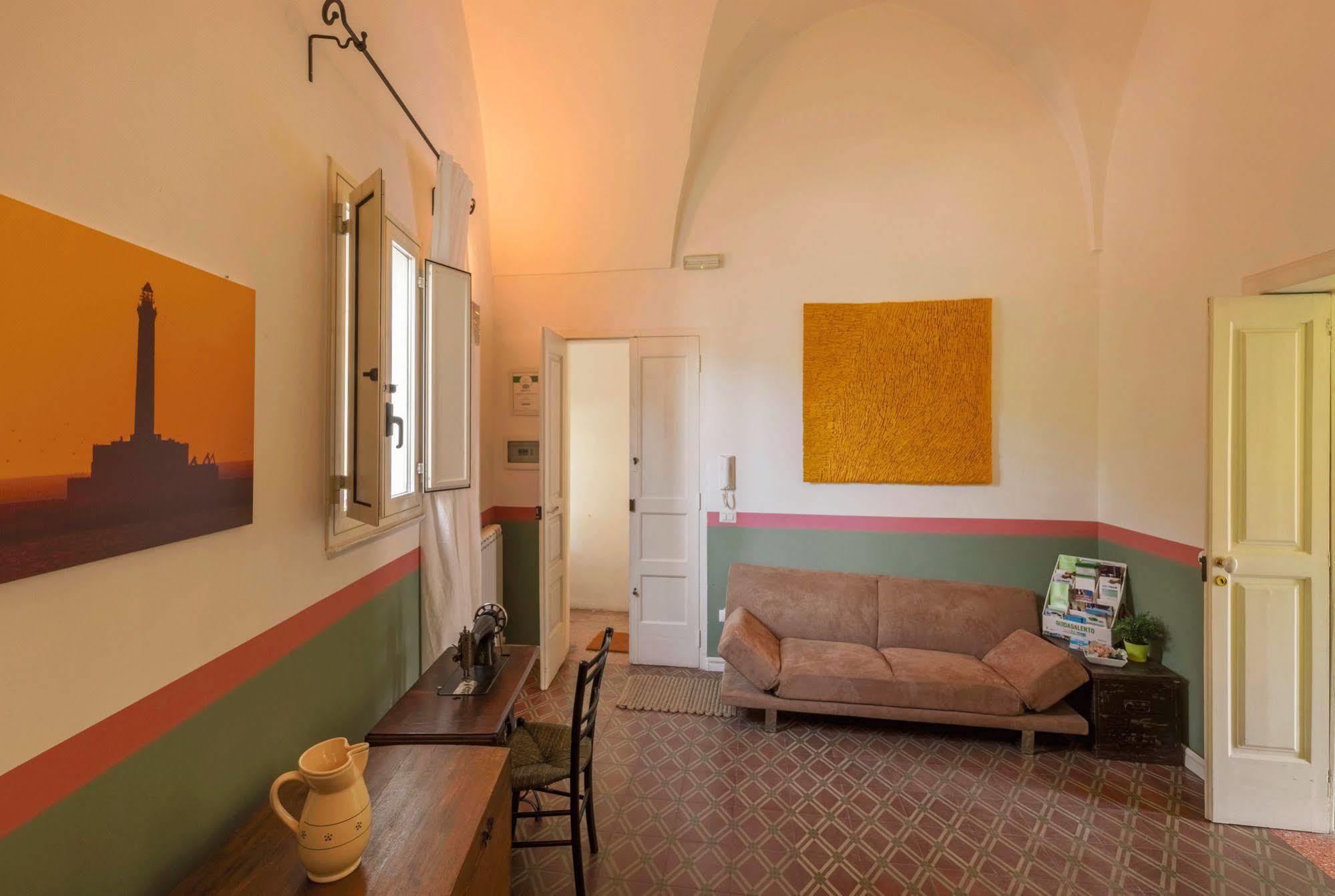 La Naca Della Taranta B&B กาลาตีนา ภายนอก รูปภาพ