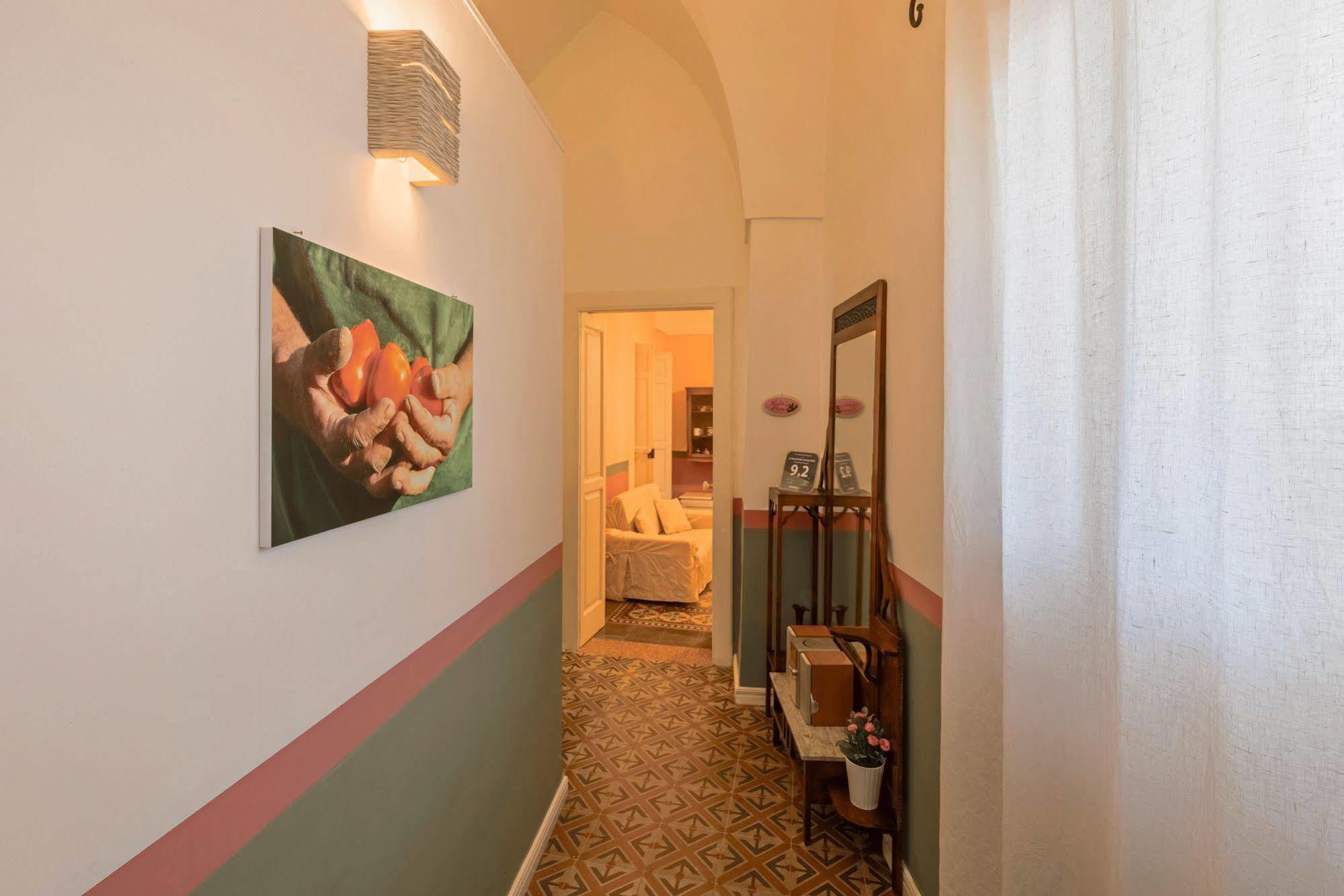 La Naca Della Taranta B&B กาลาตีนา ภายนอก รูปภาพ