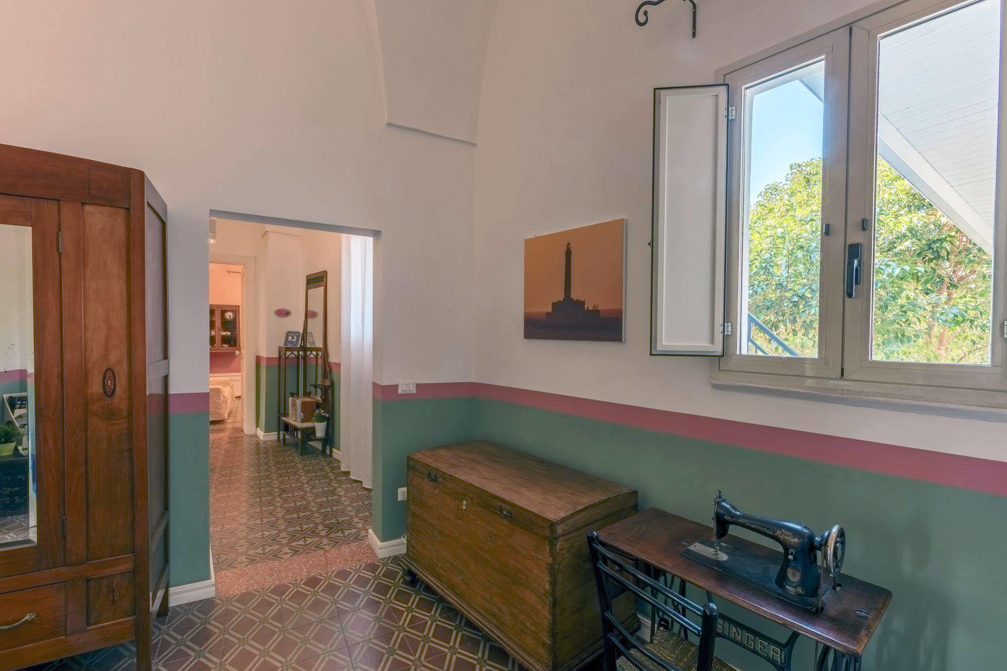 La Naca Della Taranta B&B กาลาตีนา ภายนอก รูปภาพ
